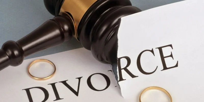 Keeping Your Finances Safe During Divorce: Smart Steps for Louisiana Families
